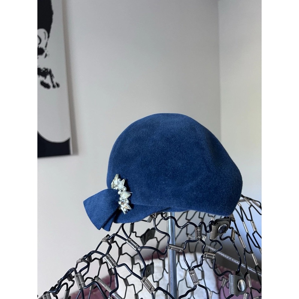 Vintage Royal Blue Genuine Velour Beret Hat Rhinestone Brooch Bow Mid Century